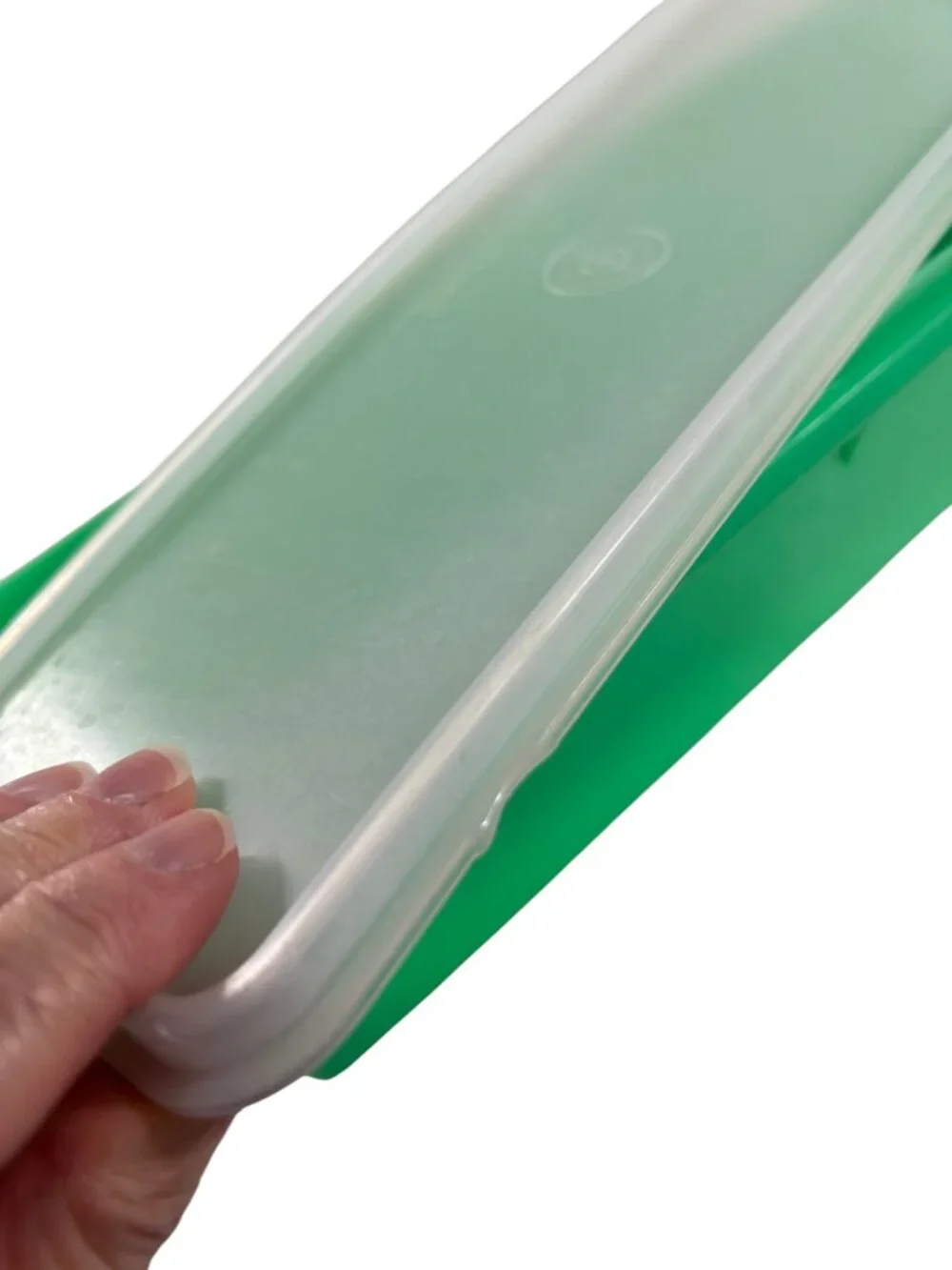 Vintage Tupperware Green Vegetable Celery Keeper Crisper Storage 892-4 W Lid